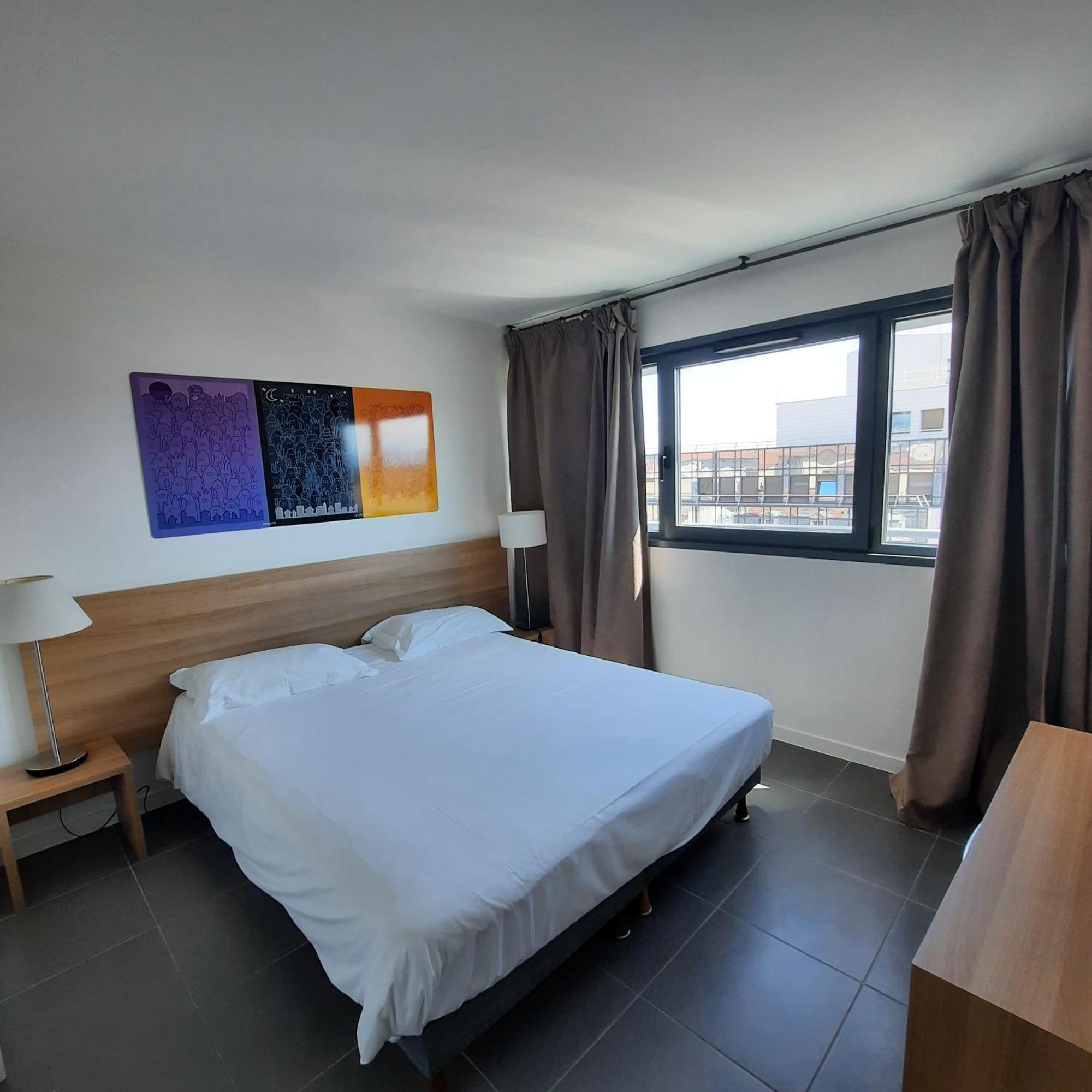 Appart'Hotel Hevea ヴァランス エクステリア 写真